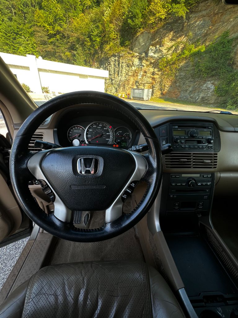 2004 Honda Pilot EX - Photo 6